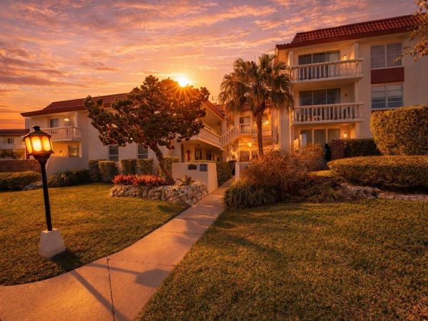 2623 SEVILLE BOULEVARD, Unit 301, CLEARWATER, FL 33764