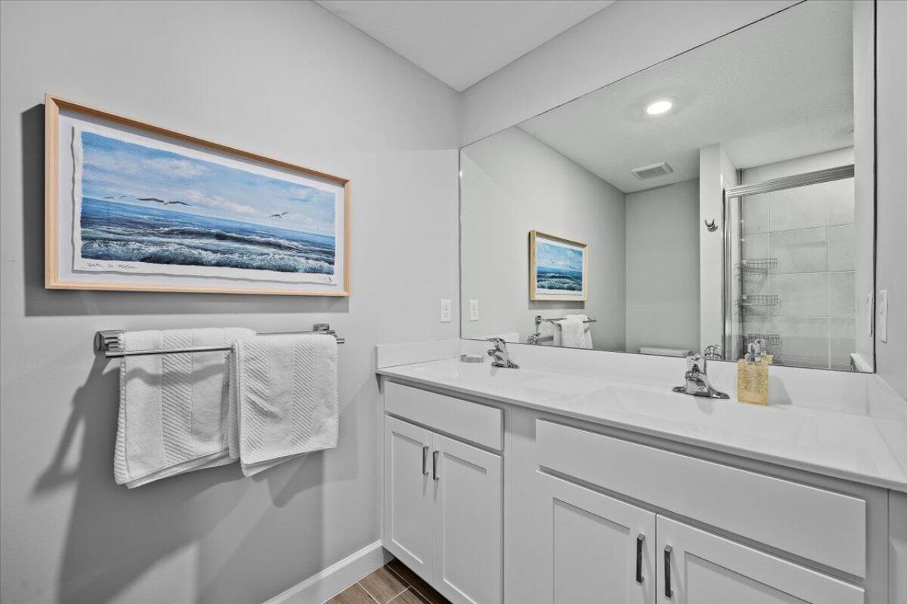 6013 Woods Edge Circle, Riviera Beach, FL 33410 Photo