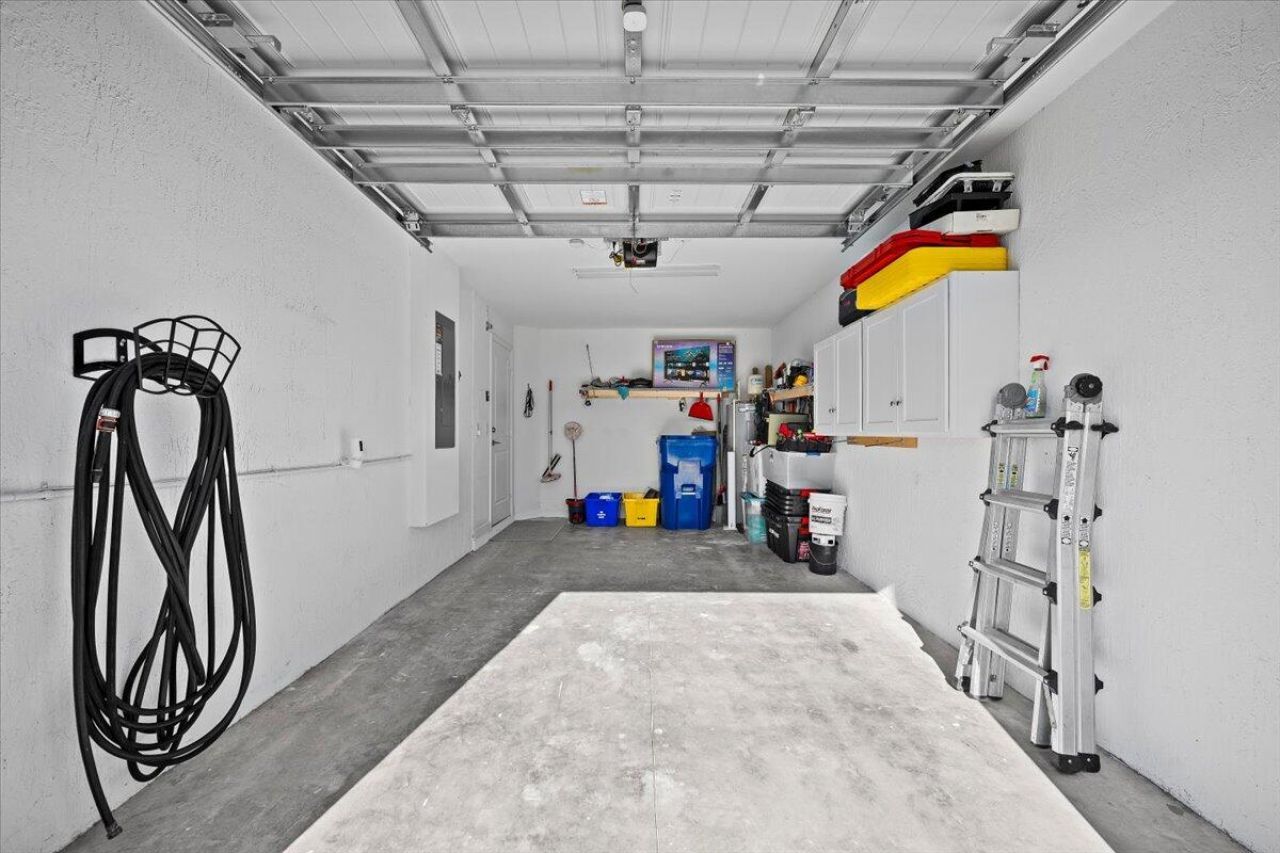 6013 Woods Edge Circle, Riviera Beach, FL 33410 Photo