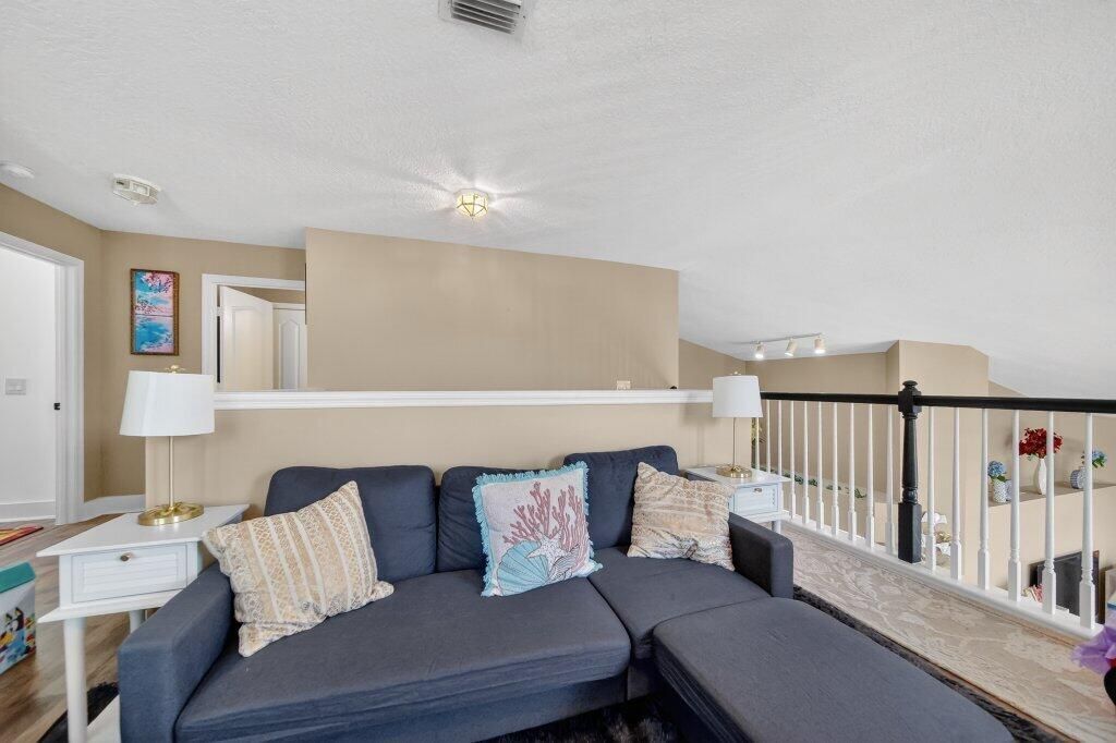 1686 SW Harbour Isles Circle, Port Saint Lucie, FL 34986 Photo