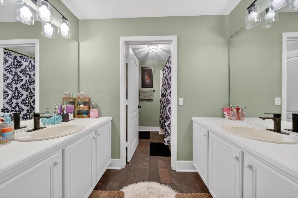 1686 SW Harbour Isles Circle, Port Saint Lucie, FL 34986 Photo