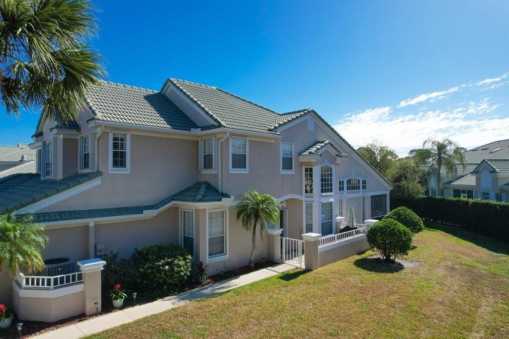 1686 SW Harbour Isles Circle, Port Saint Lucie, FL 34986 Photo