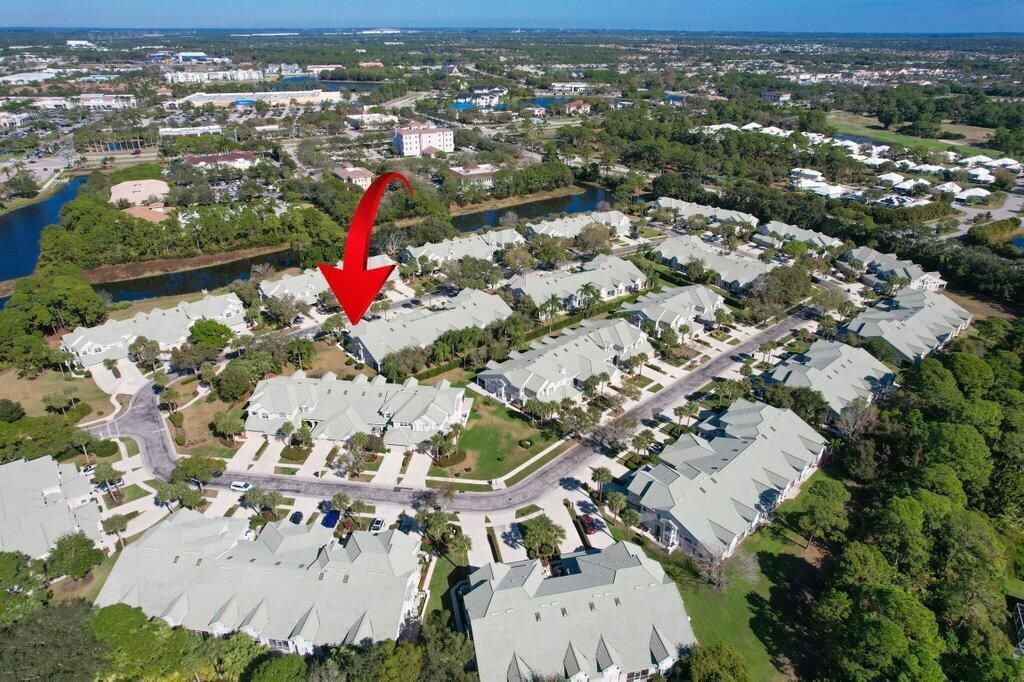 1686 SW Harbour Isles Circle, Port Saint Lucie, FL 34986 Photo