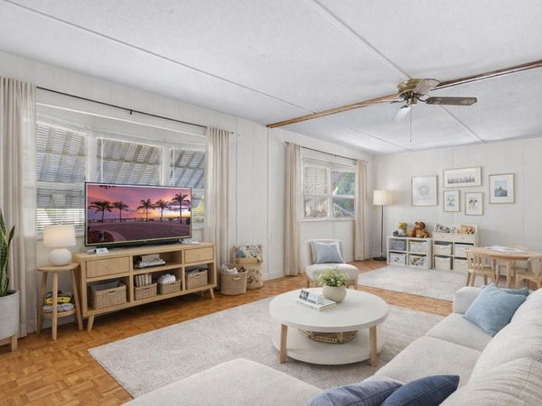 50 Grande Vista Way, Port Saint Lucie, FL 34952