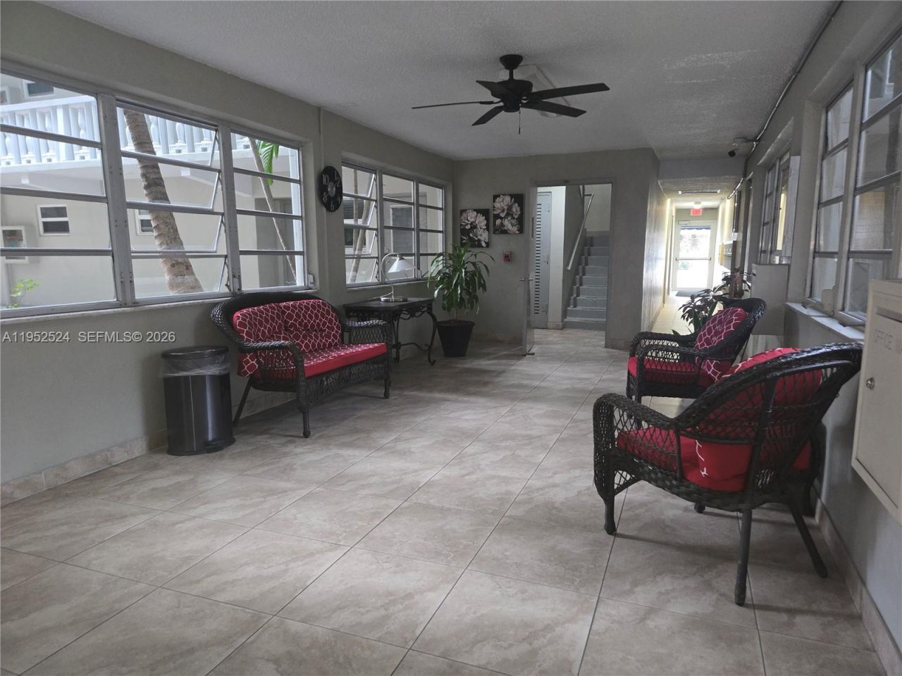 330 SE 2nd St , Unit 503H, Hallandale Beach, FL 33009 Photo