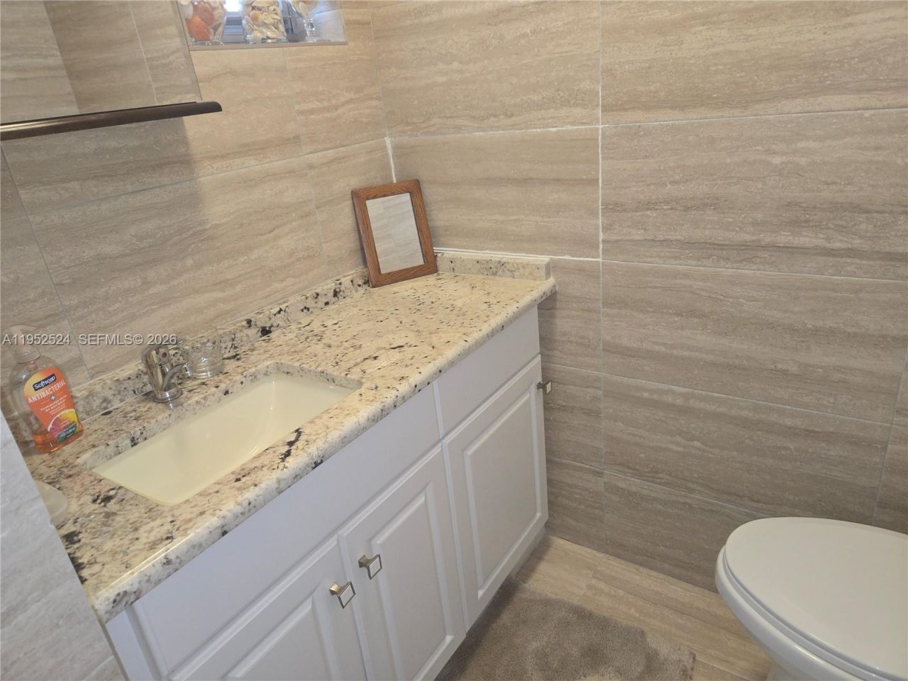 330 SE 2nd St , Unit 503H, Hallandale Beach, FL 33009 Photo