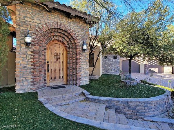 4365 N Campbell Road, Las Vegas, NV 89129
