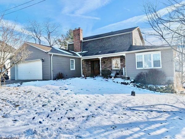 1822 Vernon Drive, Fairmont, WV 26554