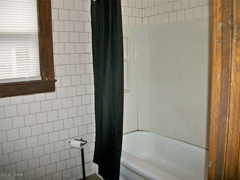 1310 Roselawn Avenue, Belpre, OH 45714 Photo 14