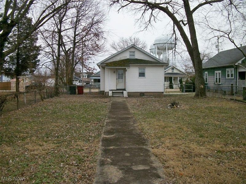 1310 Roselawn Avenue, Belpre, OH 45714 Photo 5