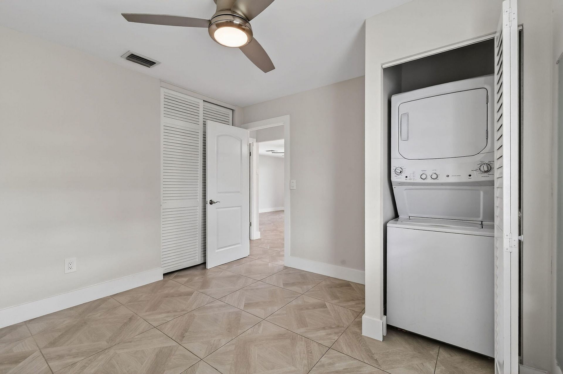 3060 Meridian Way N, Unit 8, Palm Beach Gardens, FL 33410 Photo