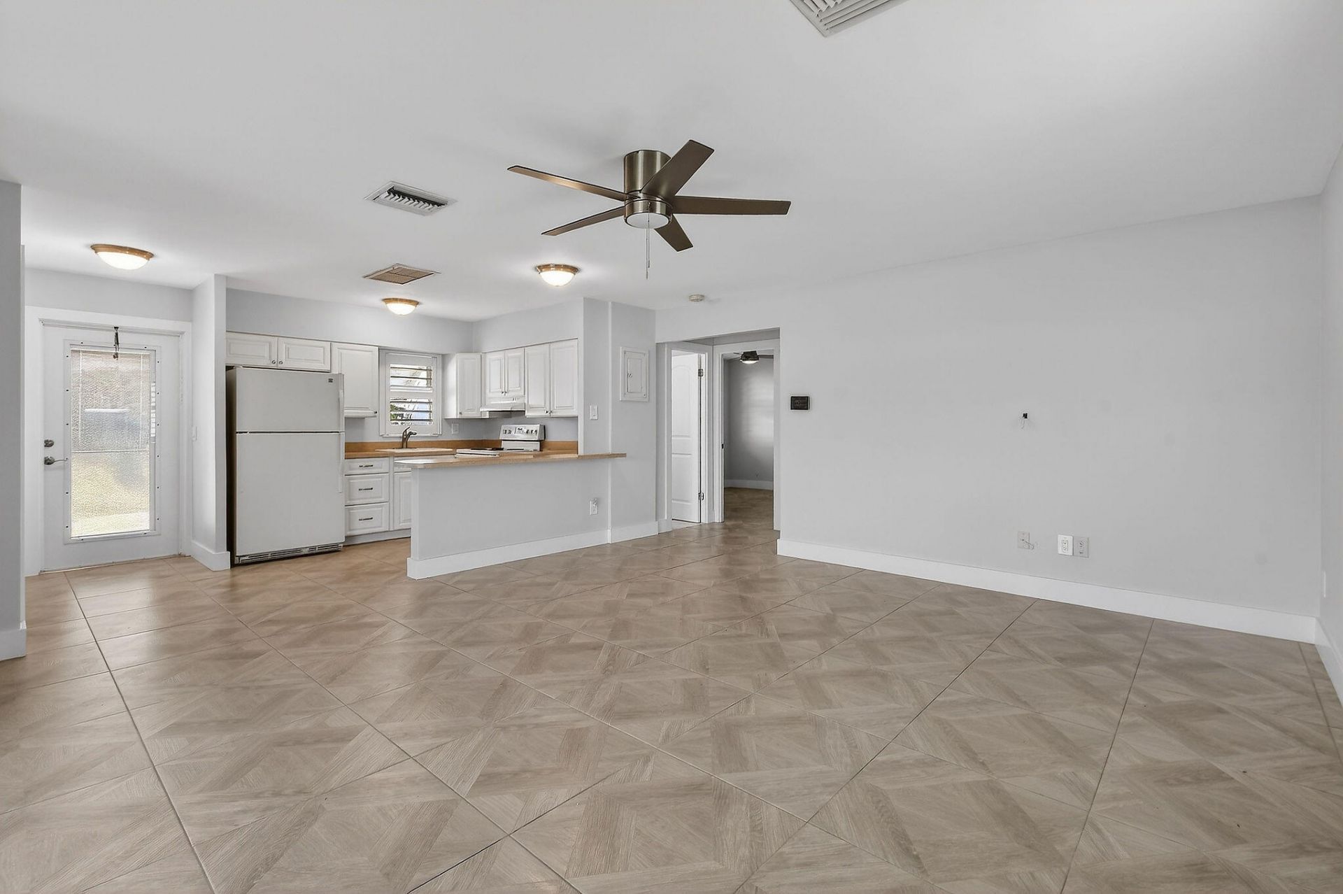 3060 Meridian Way N, Unit 8, Palm Beach Gardens, FL 33410 Photo