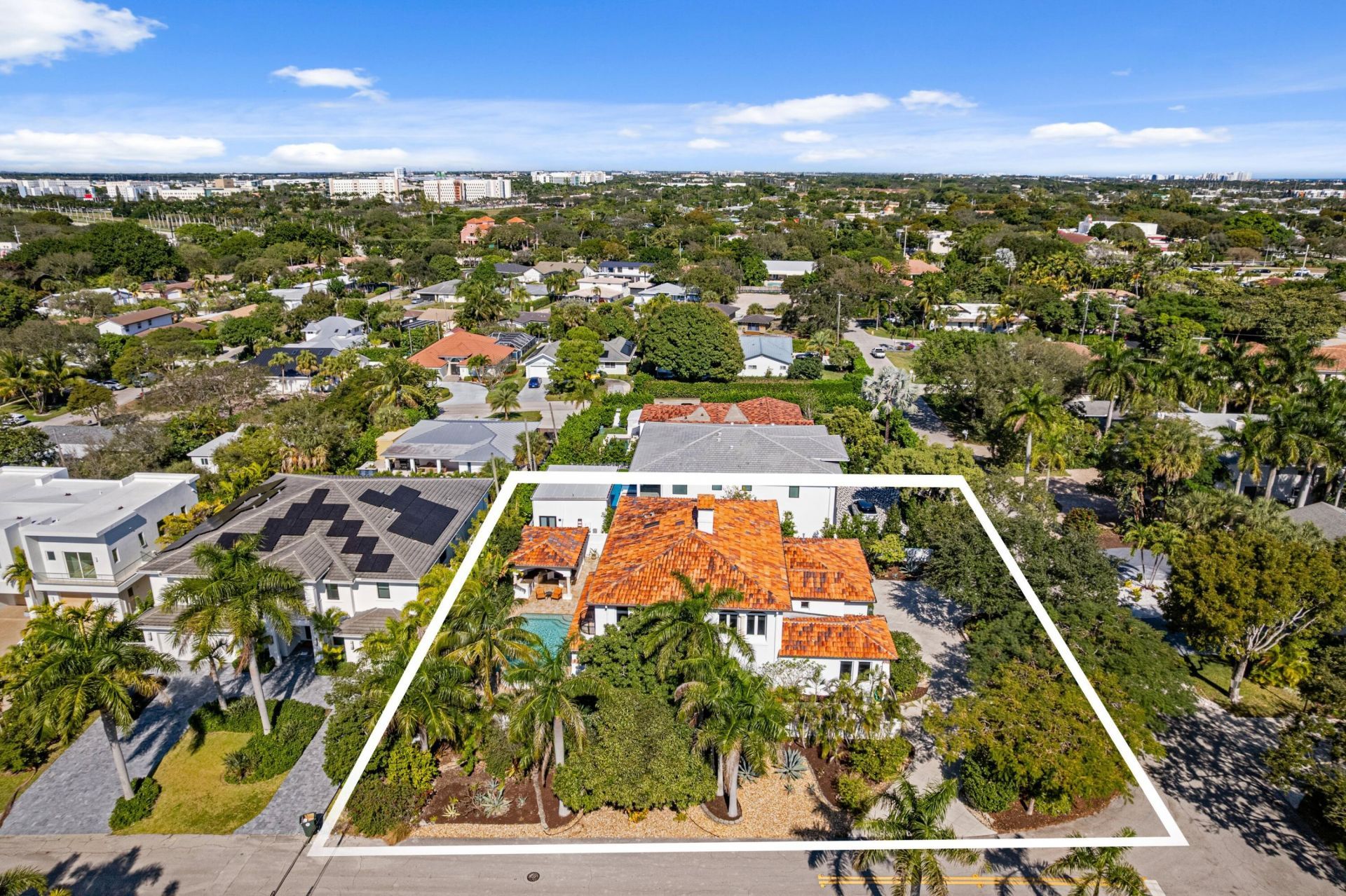 901 NW 4th Court, Boca Raton, FL 33432 Photo