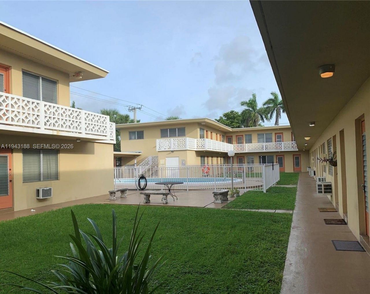 12665 NE 16th, Unit 18, North Miami, FL 33161 Photo