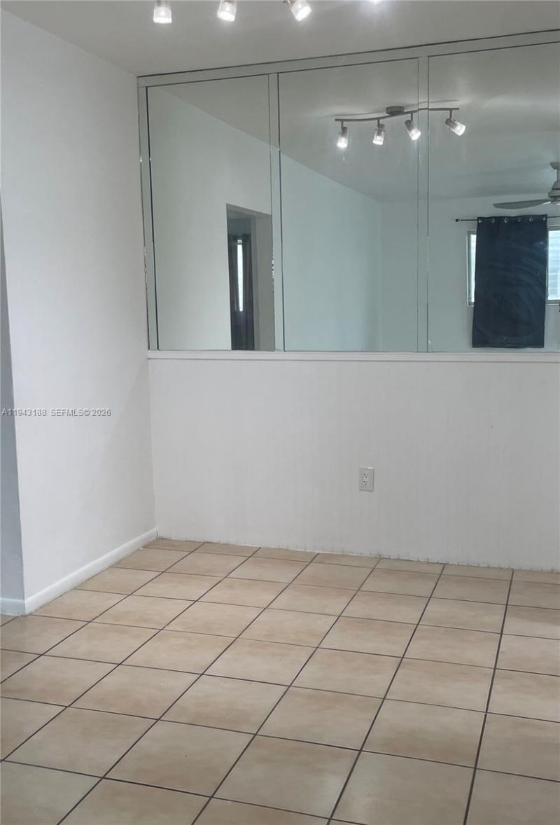 12665 NE 16th, Unit 18, North Miami, FL 33161 Photo