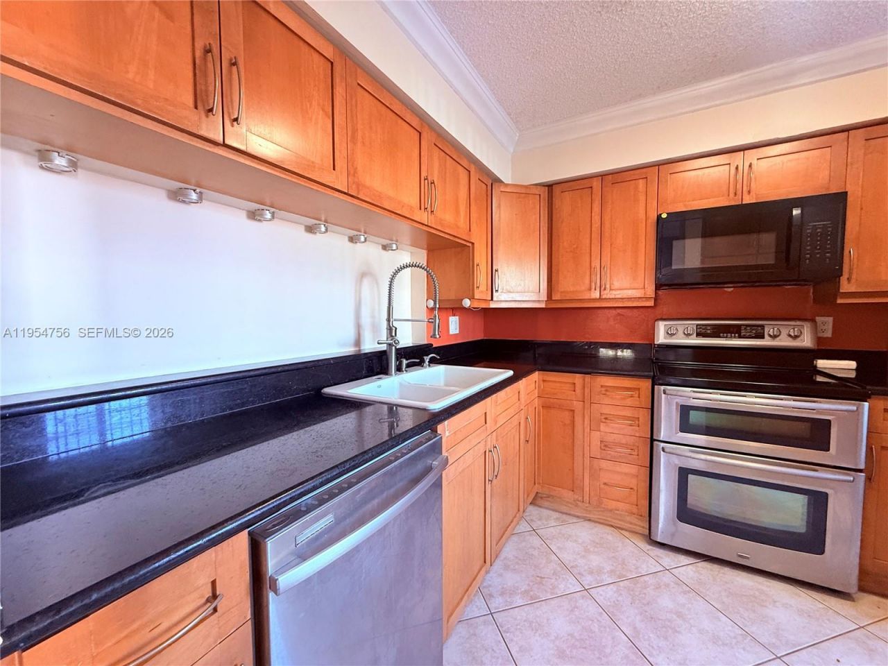 14832 SW 91st Ter, Unit 14832, Miami, FL 33196 Photo