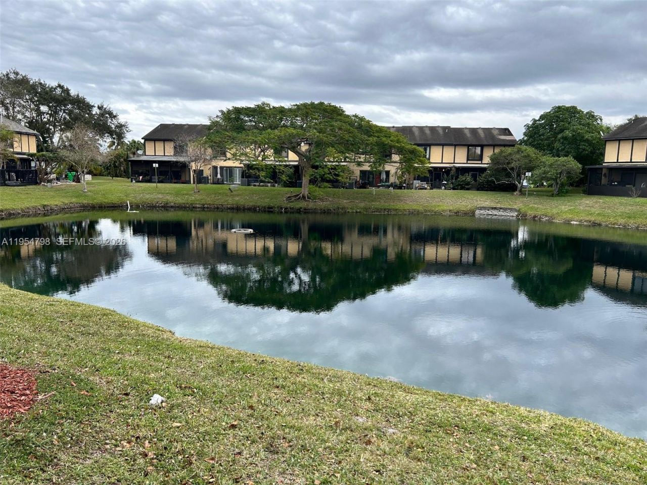 9225 NW 49th Pl, Unit 9225, Sunrise, FL 33351 Photo