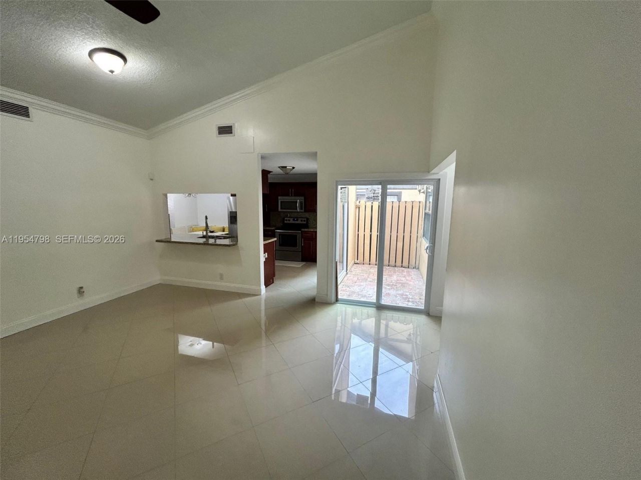 9225 NW 49th Pl, Unit 9225, Sunrise, FL 33351 Photo