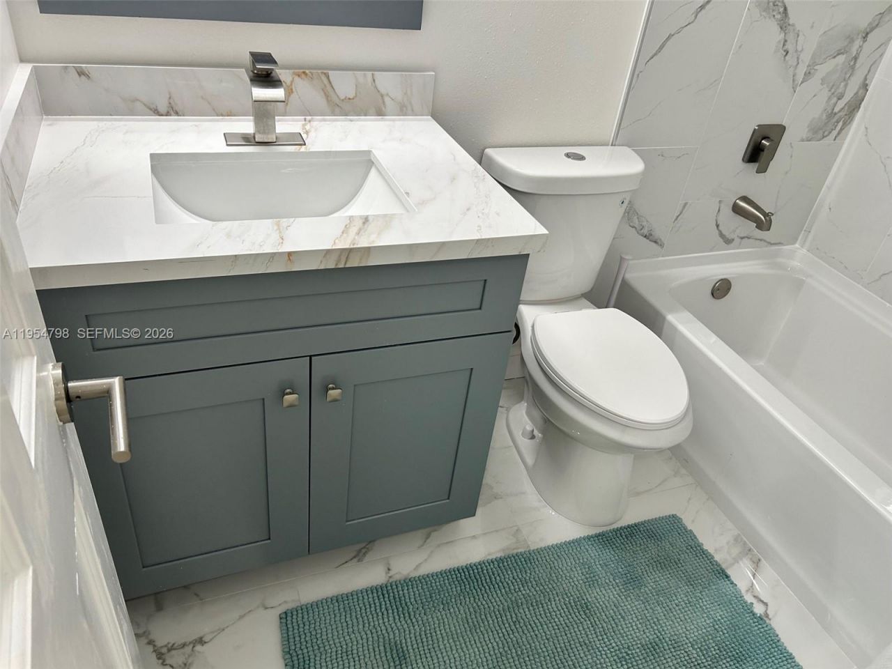 9225 NW 49th Pl, Unit 9225, Sunrise, FL 33351 Photo