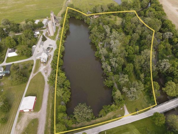 13750 County Road 227, Kenton, OH 43326