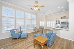 2255 Andover Way photo 4