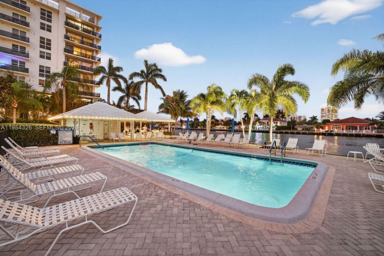 6471 Bay Club Dr, Unit 3, Fort Lauderdale, FL 33308 Photo