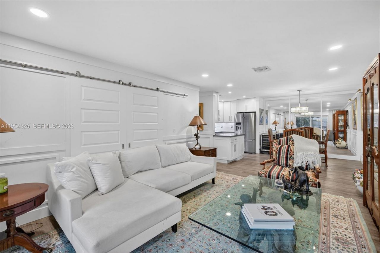 6471 Bay Club Dr, Unit 3, Fort Lauderdale, FL 33308 Photo