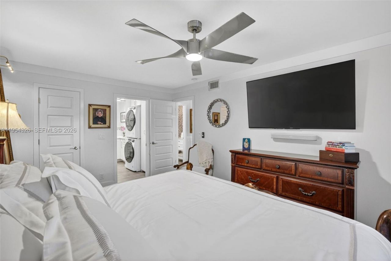 6471 Bay Club Dr, Unit 3, Fort Lauderdale, FL 33308 Photo