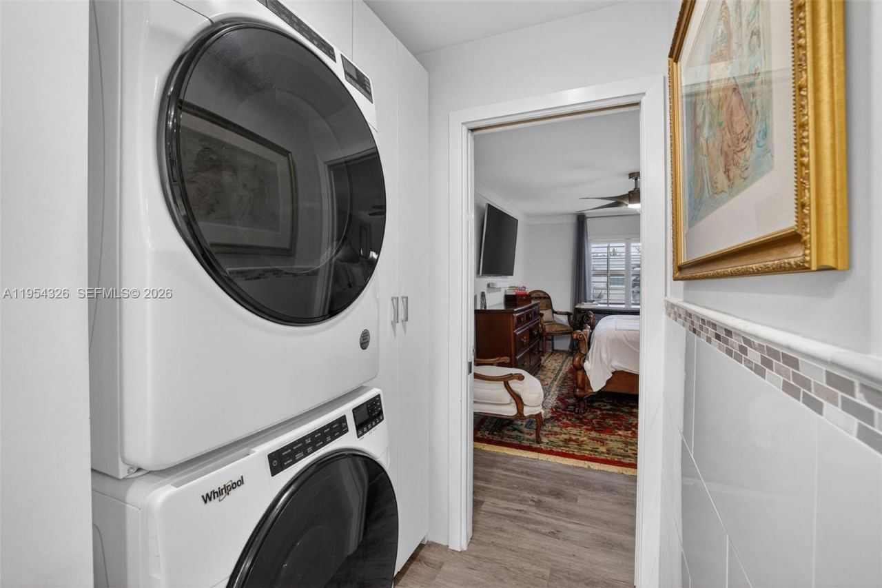 6471 Bay Club Dr, Unit 3, Fort Lauderdale, FL 33308 Photo