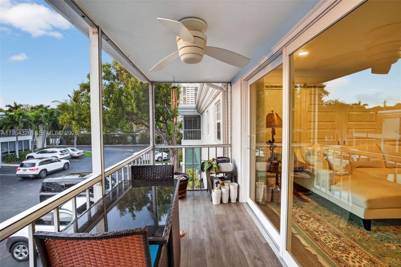 6471 Bay Club Dr, Unit 3, Fort Lauderdale, FL 33308 Photo