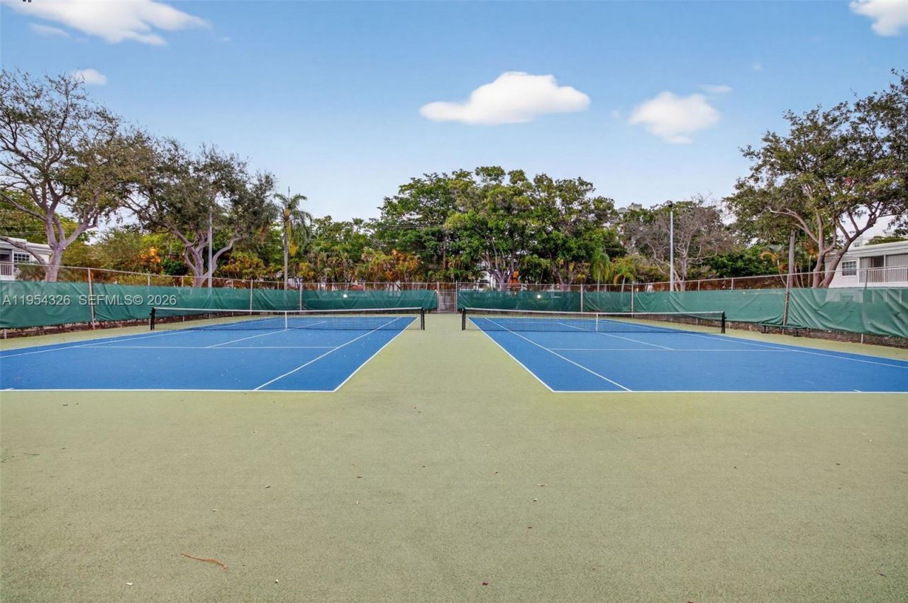 6471 Bay Club Dr, Unit 3, Fort Lauderdale, FL 33308 Photo