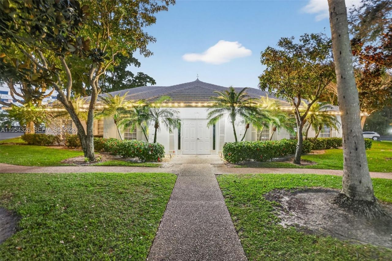 6471 Bay Club Dr, Unit 3, Fort Lauderdale, FL 33308 Photo