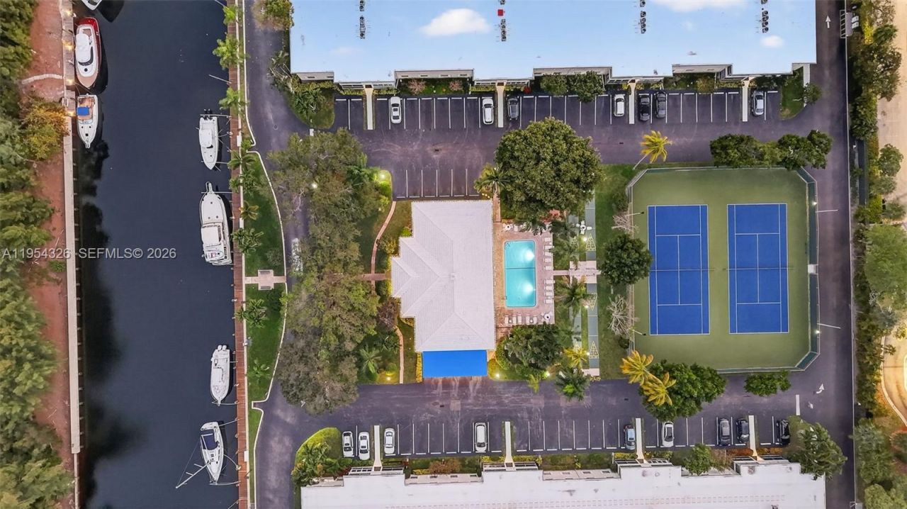 6471 Bay Club Dr, Unit 3, Fort Lauderdale, FL 33308 Photo