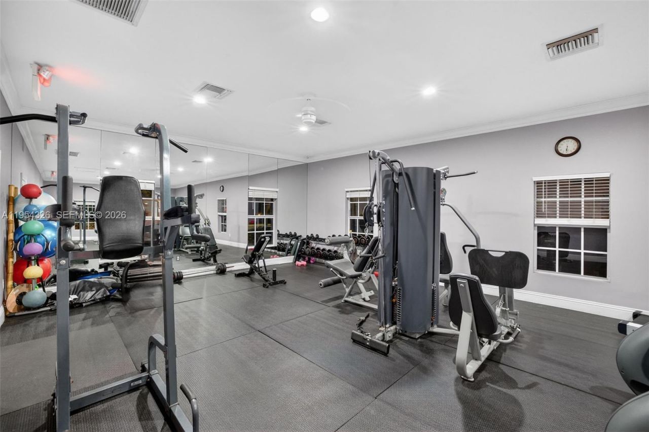 6471 Bay Club Dr, Unit 3, Fort Lauderdale, FL 33308 Photo