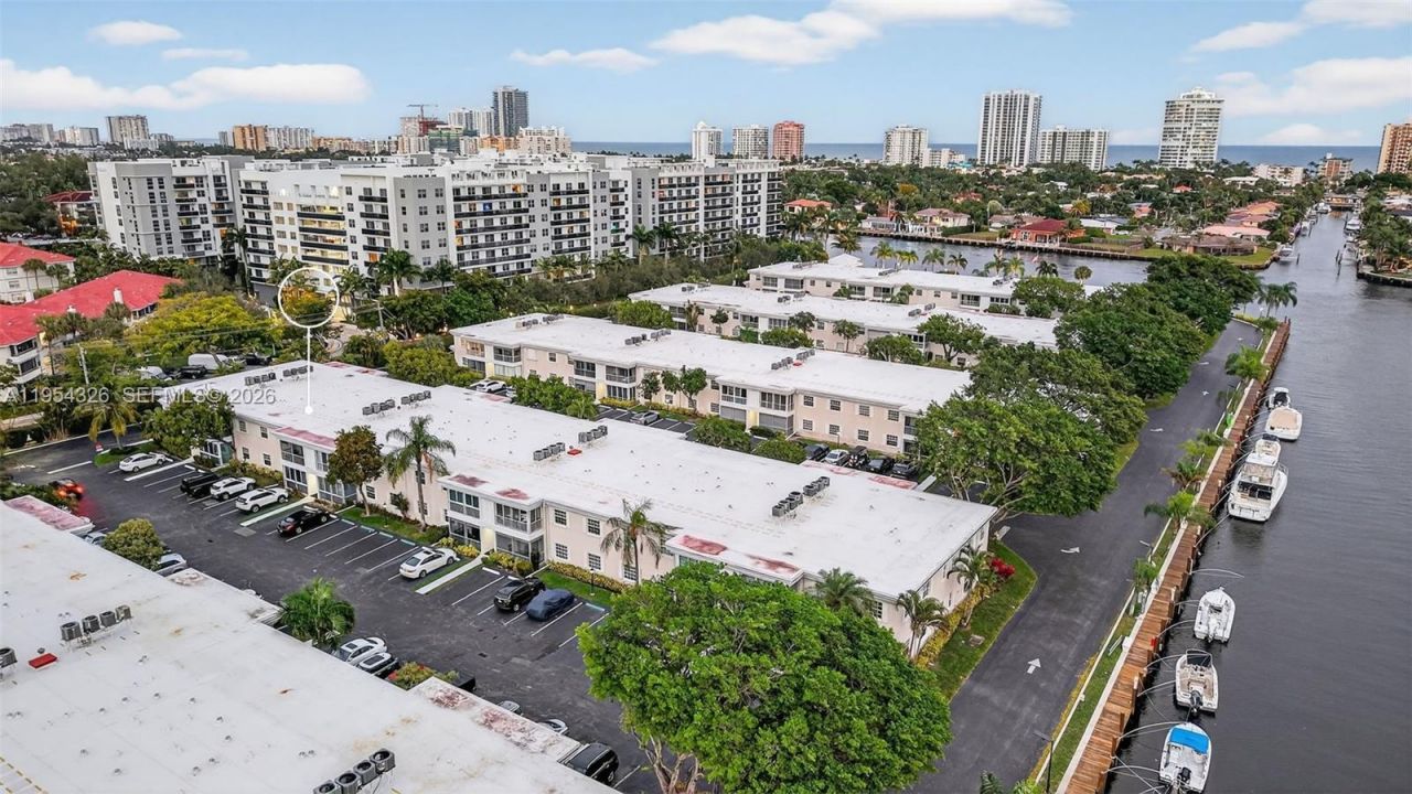 6471 Bay Club Dr, Unit 3, Fort Lauderdale, FL 33308 Photo