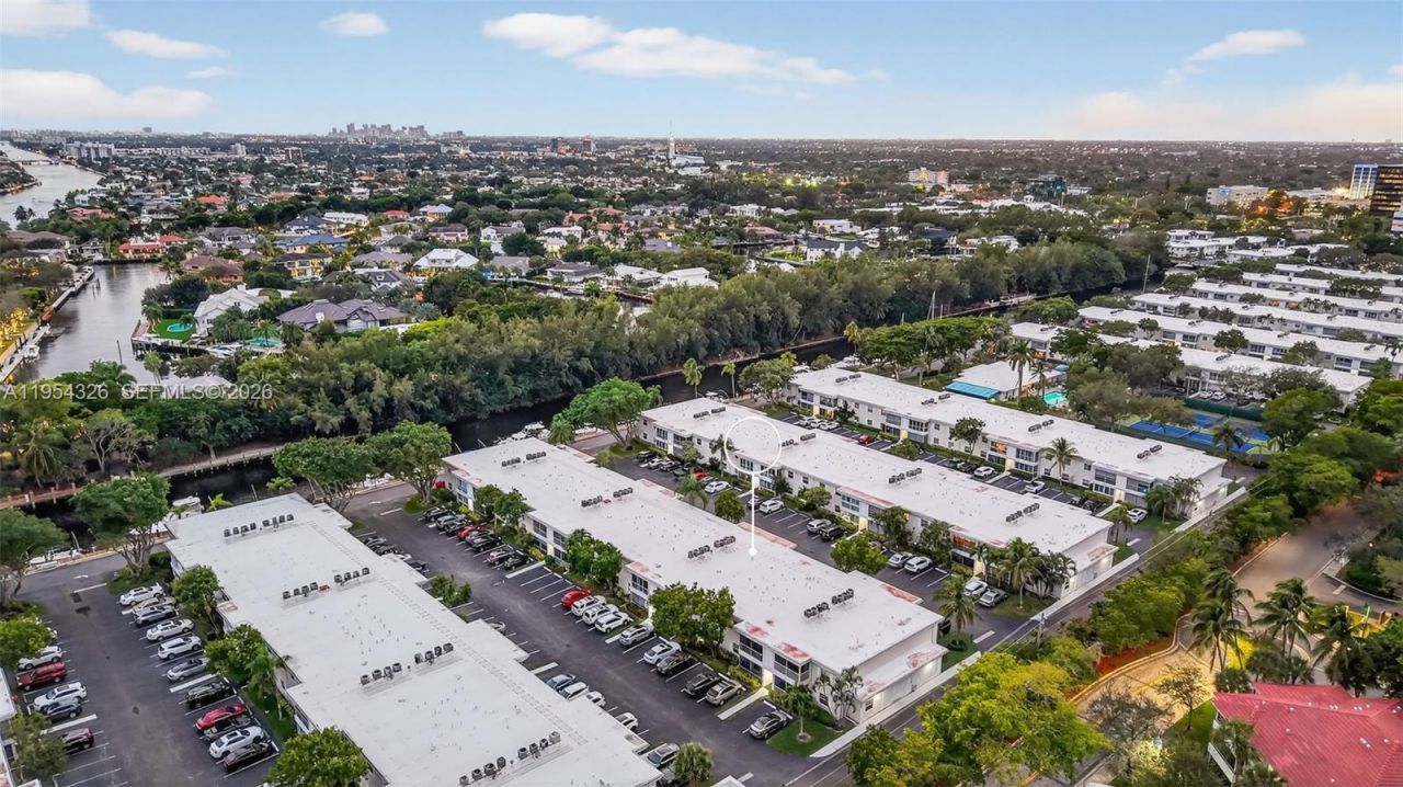 6471 Bay Club Dr, Unit 3, Fort Lauderdale, FL 33308 Photo