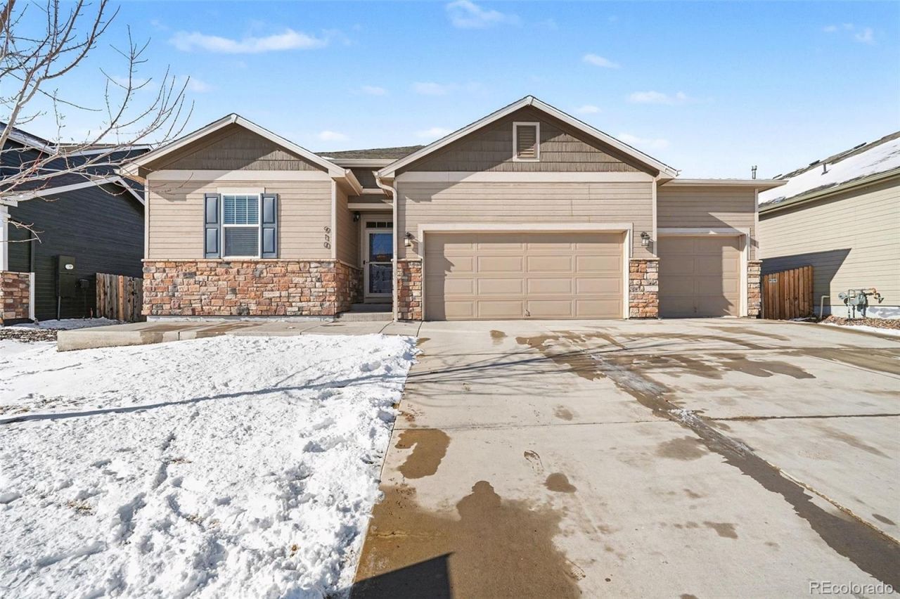 910 Pierson Court, Windsor, CO 80550 Main Photo