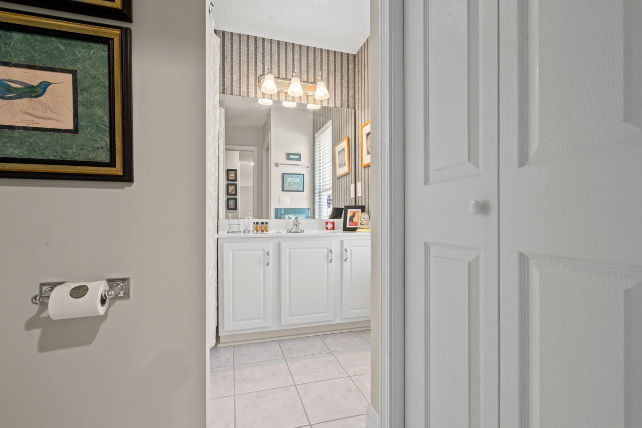 4946 Westwind Dr. Photo 32