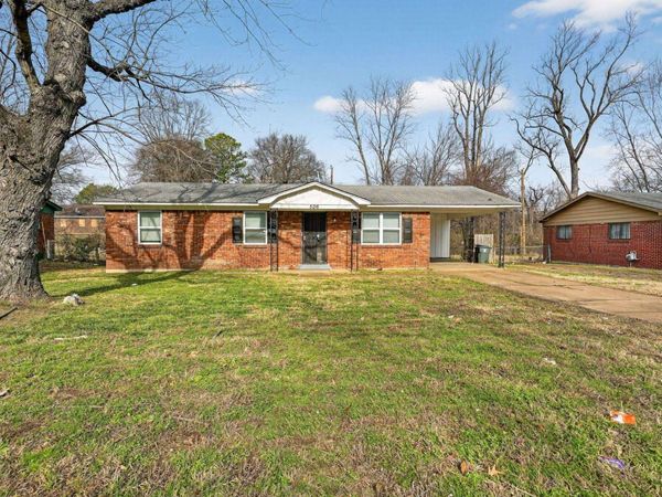 506 E SHELBY DR, Memphis, TN 38109