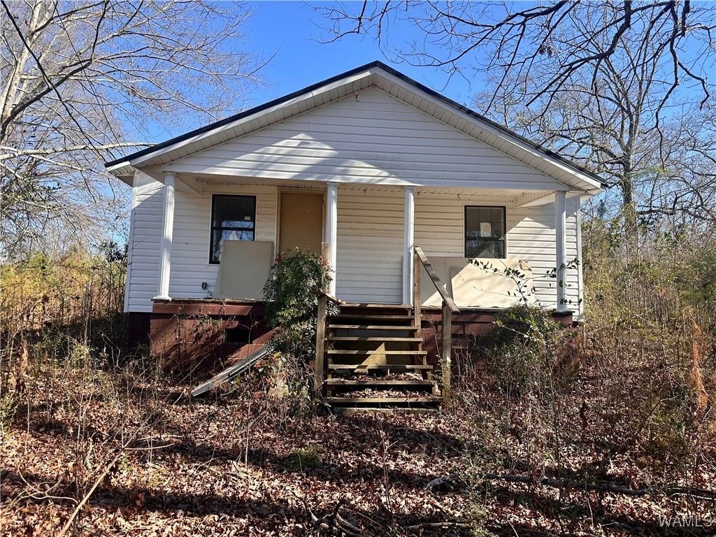 1008 Franconia Road Ne, Aliceville, AL 35442 Main Photo