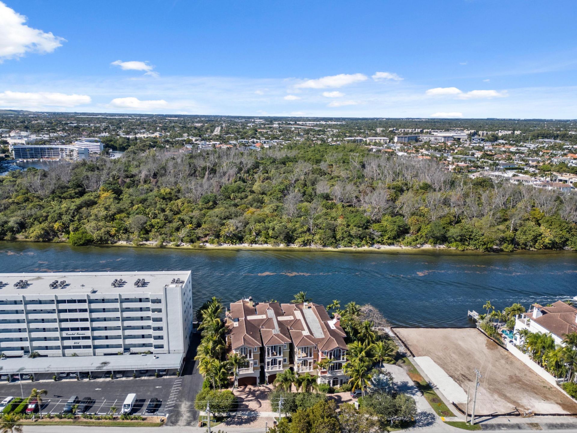 453 NE 19th Avenue, Unit D, Deerfield Beach, FL 33441 Photo