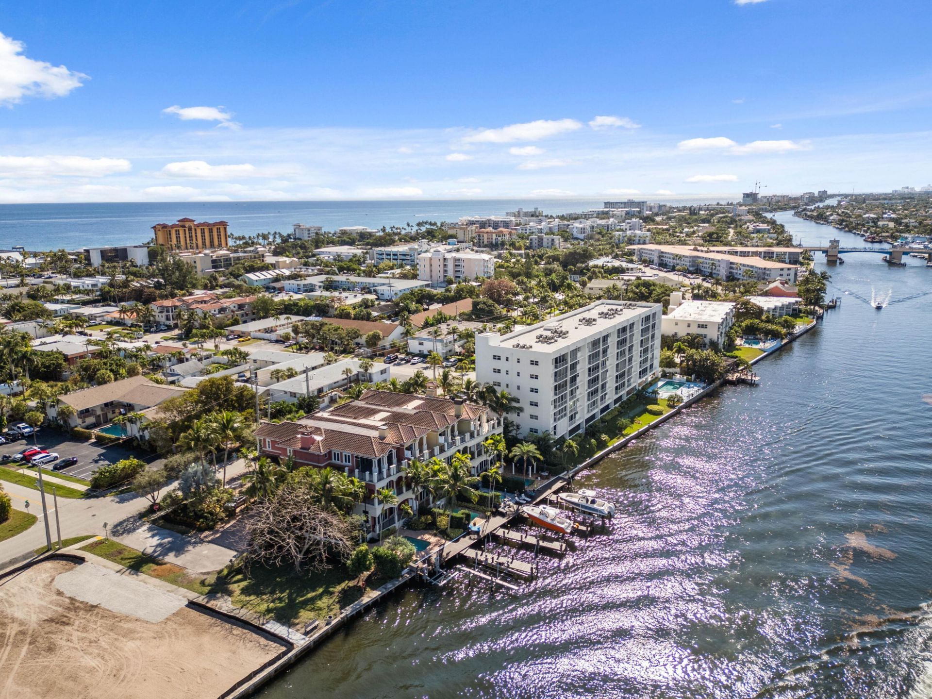 453 NE 19th Avenue, Unit D, Deerfield Beach, FL 33441 Photo