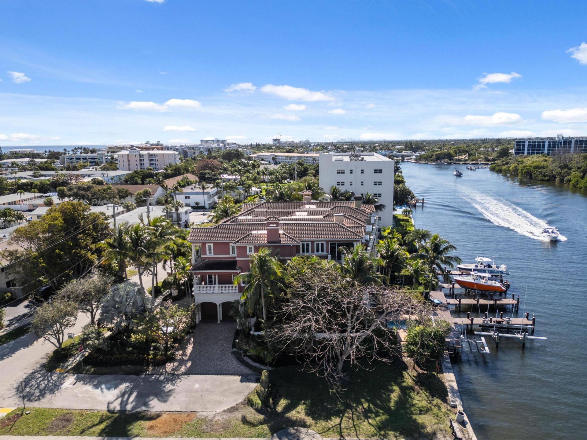 453 NE 19th Avenue, Unit D, Deerfield Beach, FL 33441 Photo