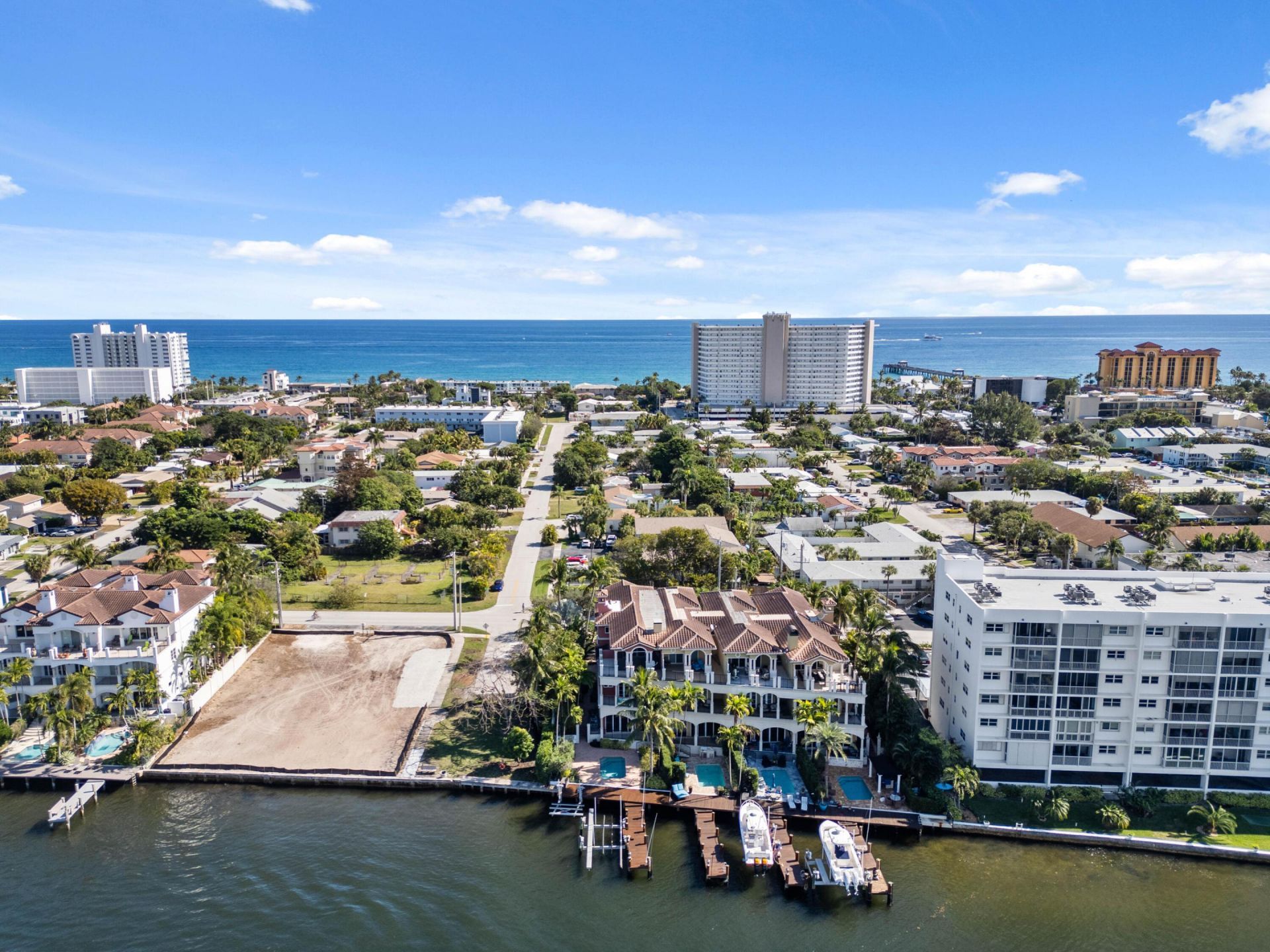 453 NE 19th Avenue, Unit D, Deerfield Beach, FL 33441 Photo