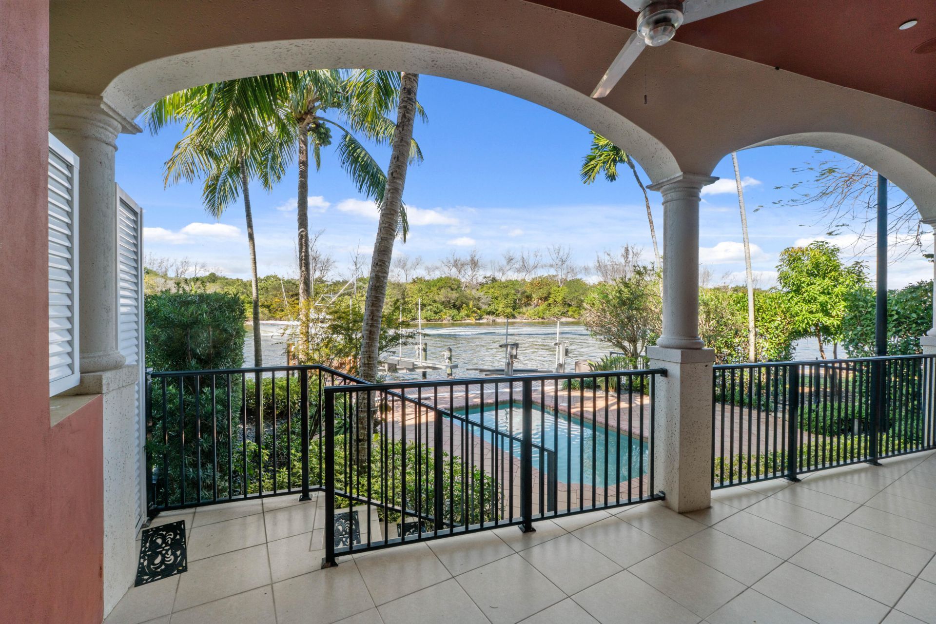 453 NE 19th Avenue, Unit D, Deerfield Beach, FL 33441 Photo