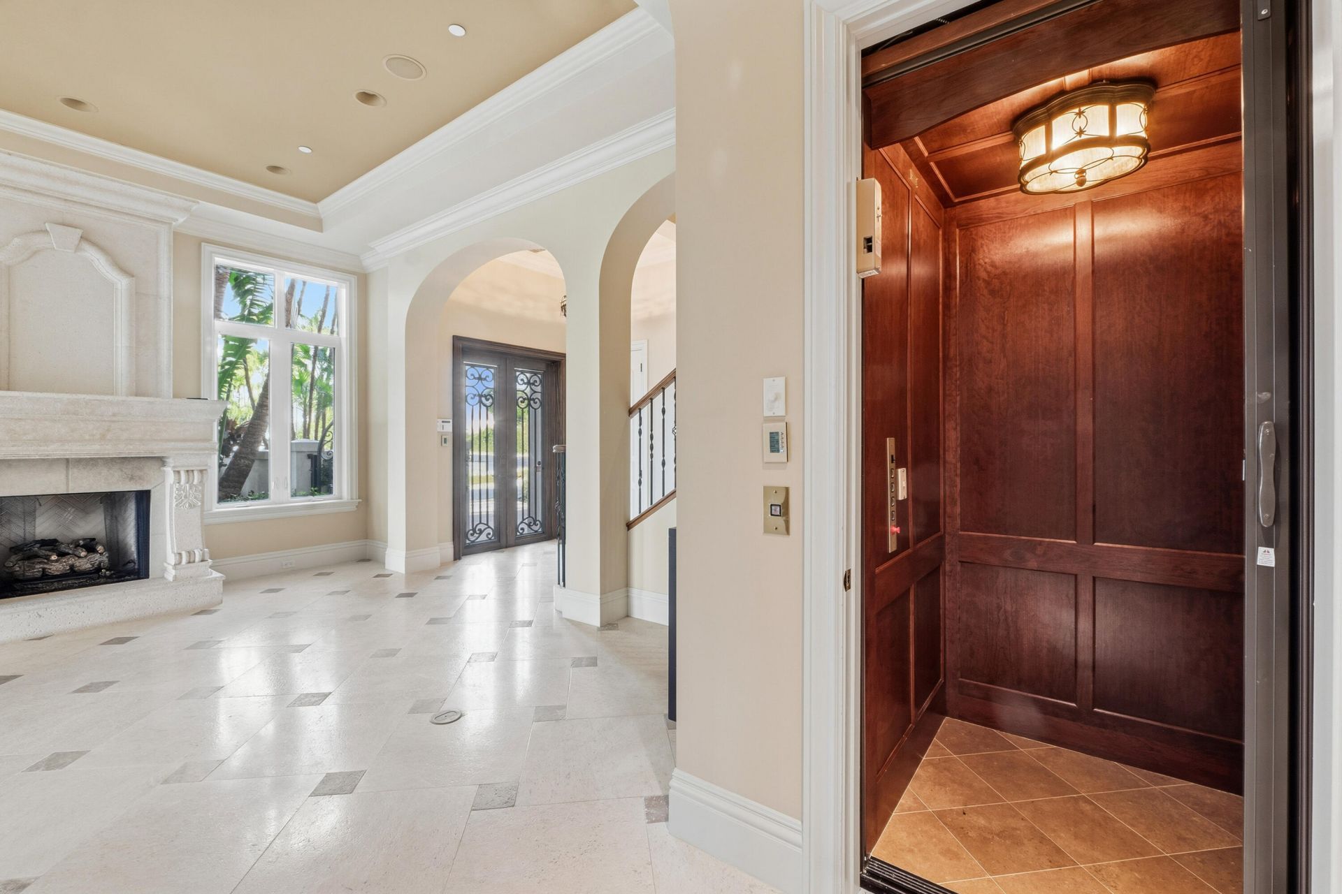 453 NE 19th Avenue, Unit D, Deerfield Beach, FL 33441 Photo