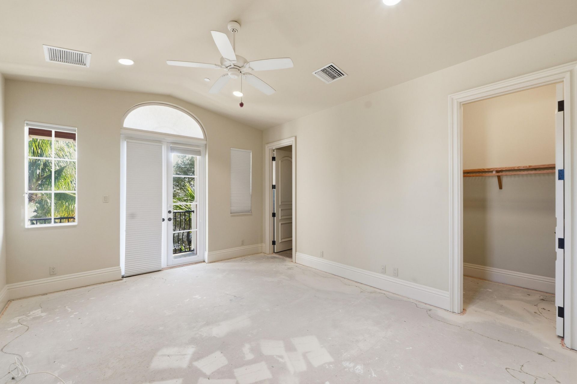 453 NE 19th Avenue, Unit D, Deerfield Beach, FL 33441 Photo