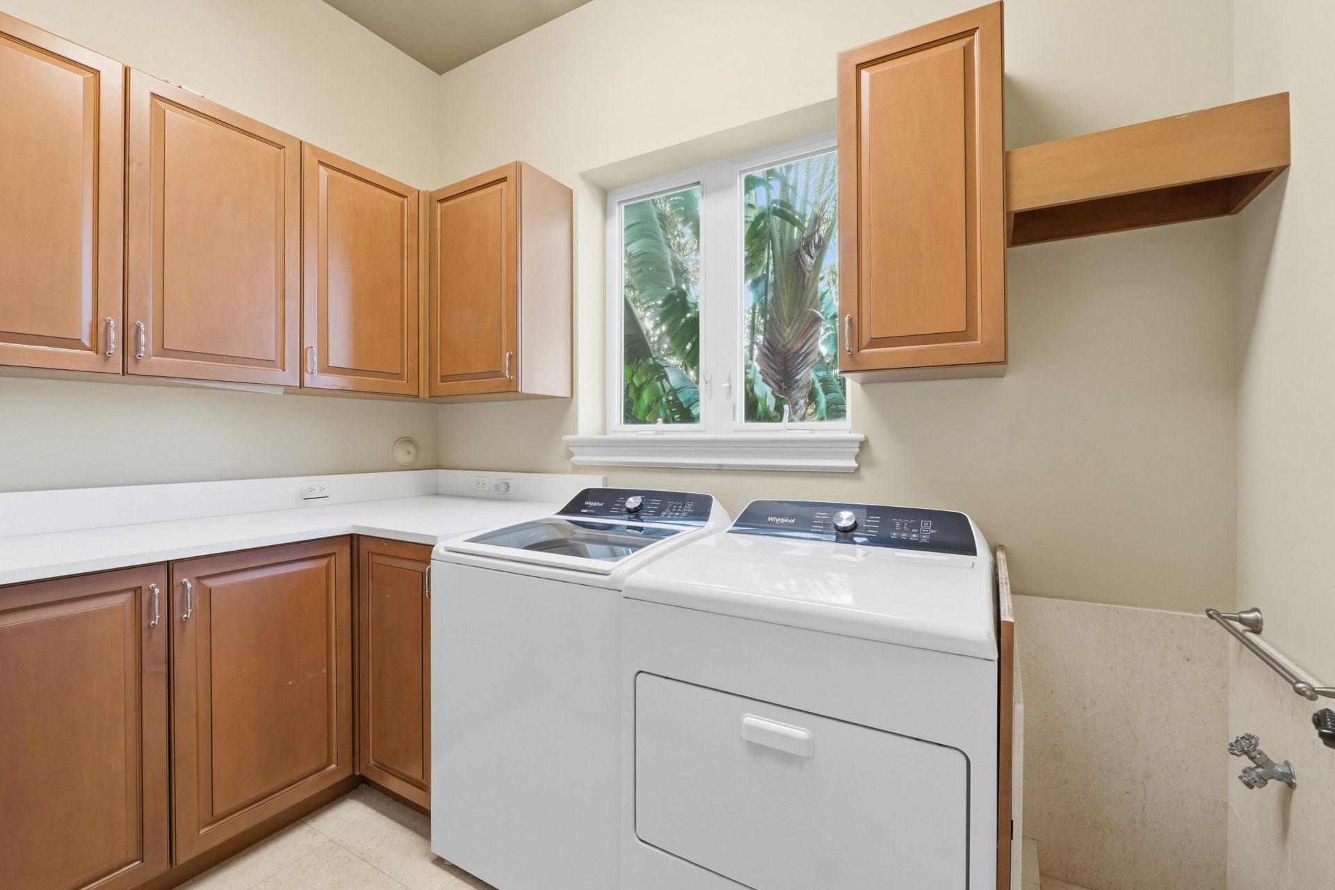 453 NE 19th Avenue, Unit D, Deerfield Beach, FL 33441 Photo