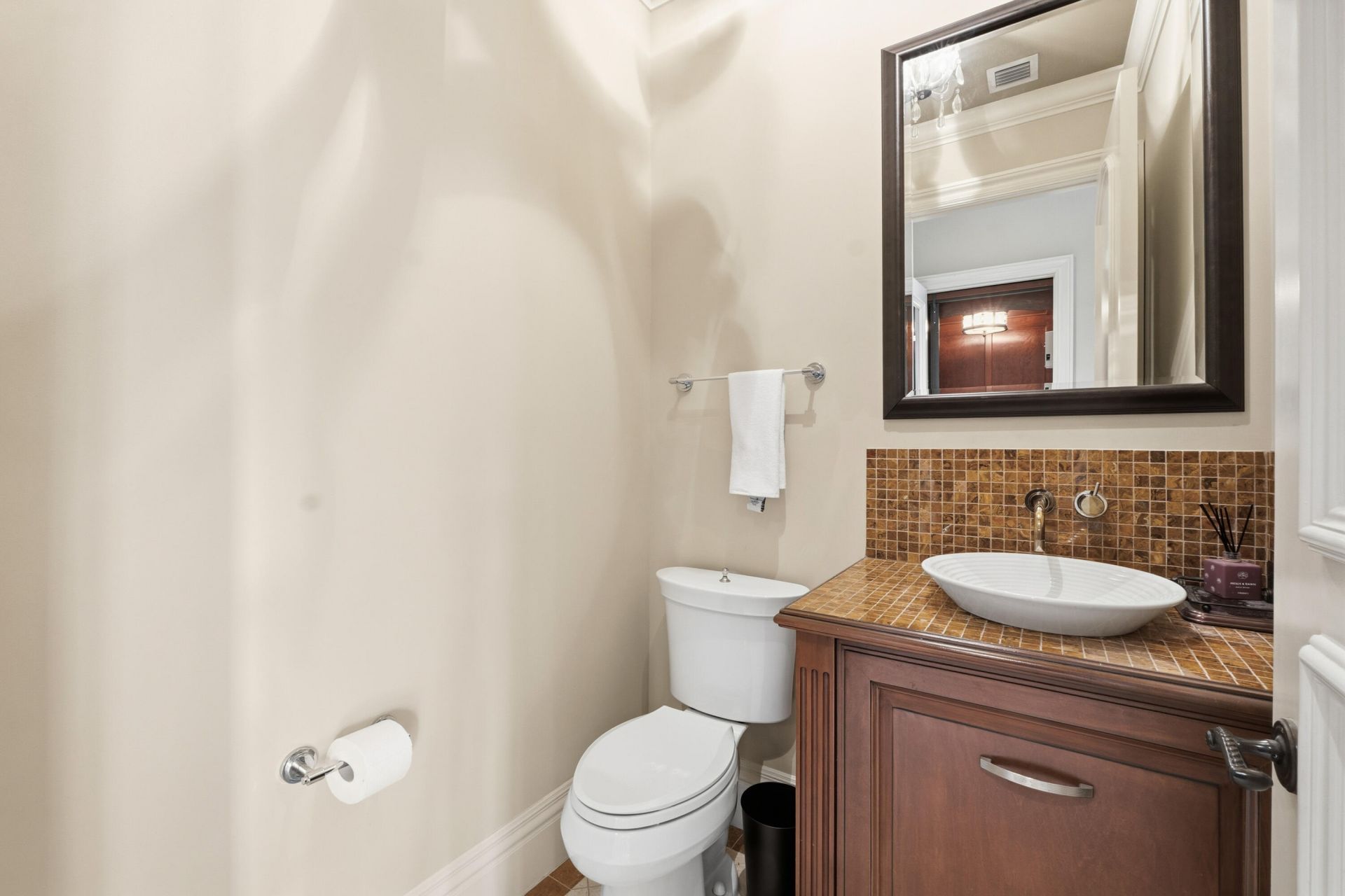 453 NE 19th Avenue, Unit D, Deerfield Beach, FL 33441 Photo