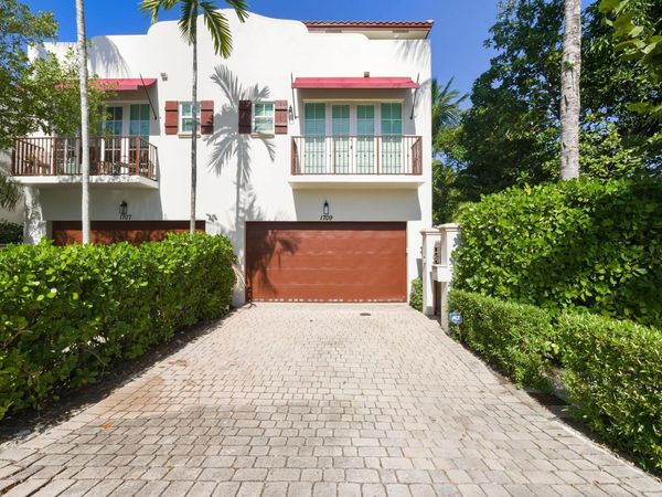 1709 NE 8th Street, Unit 1709, Fort Lauderdale, FL 33304